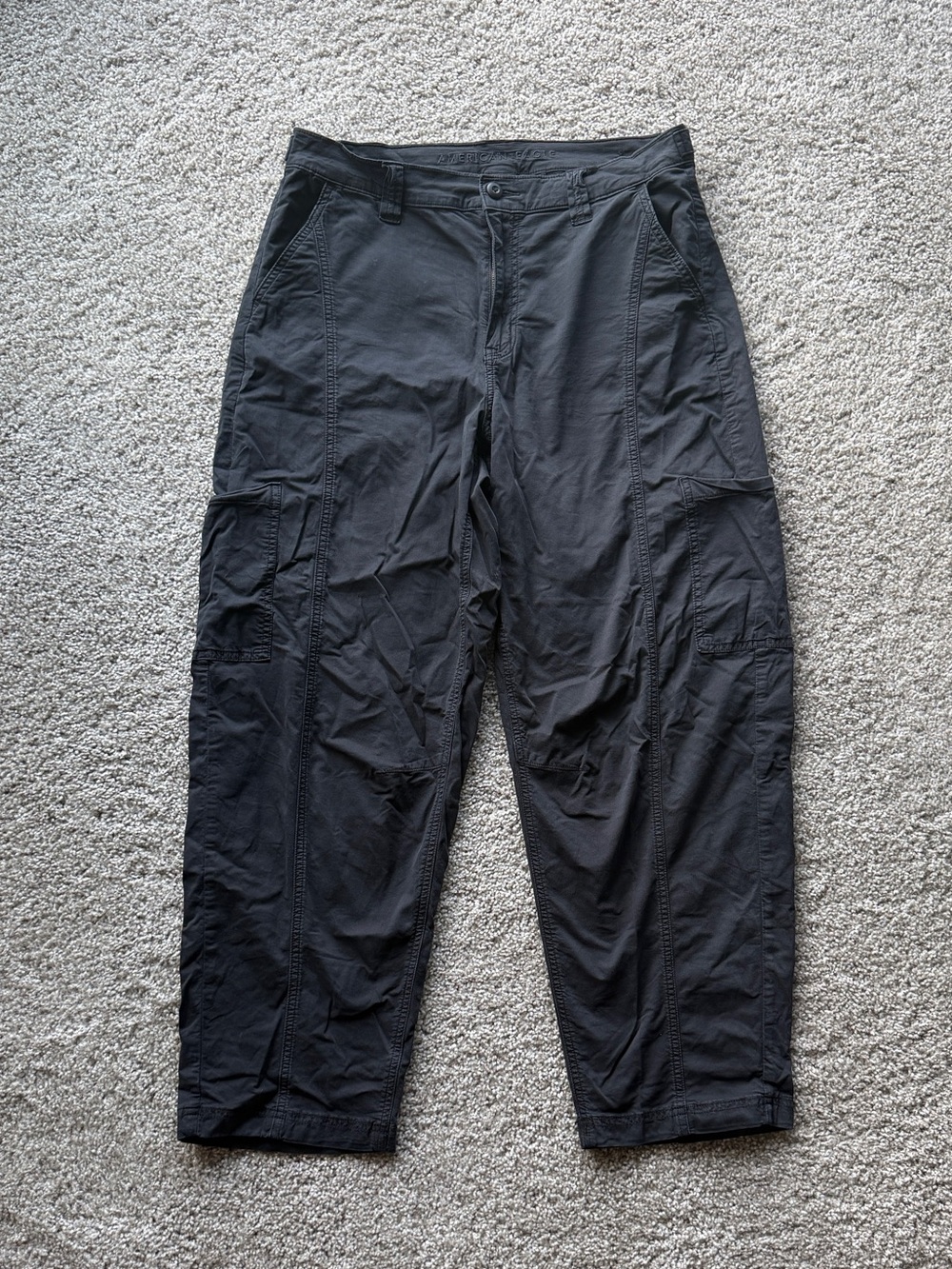 American Eagle Stretch Barrel Cargo Pants